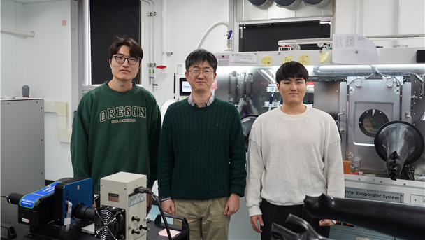 ‘화학적 잠금’으로 한계 넘었다… 인천대, 고효율 탠덤 유기태양전지 상용화 가능성 높여 대표이미지